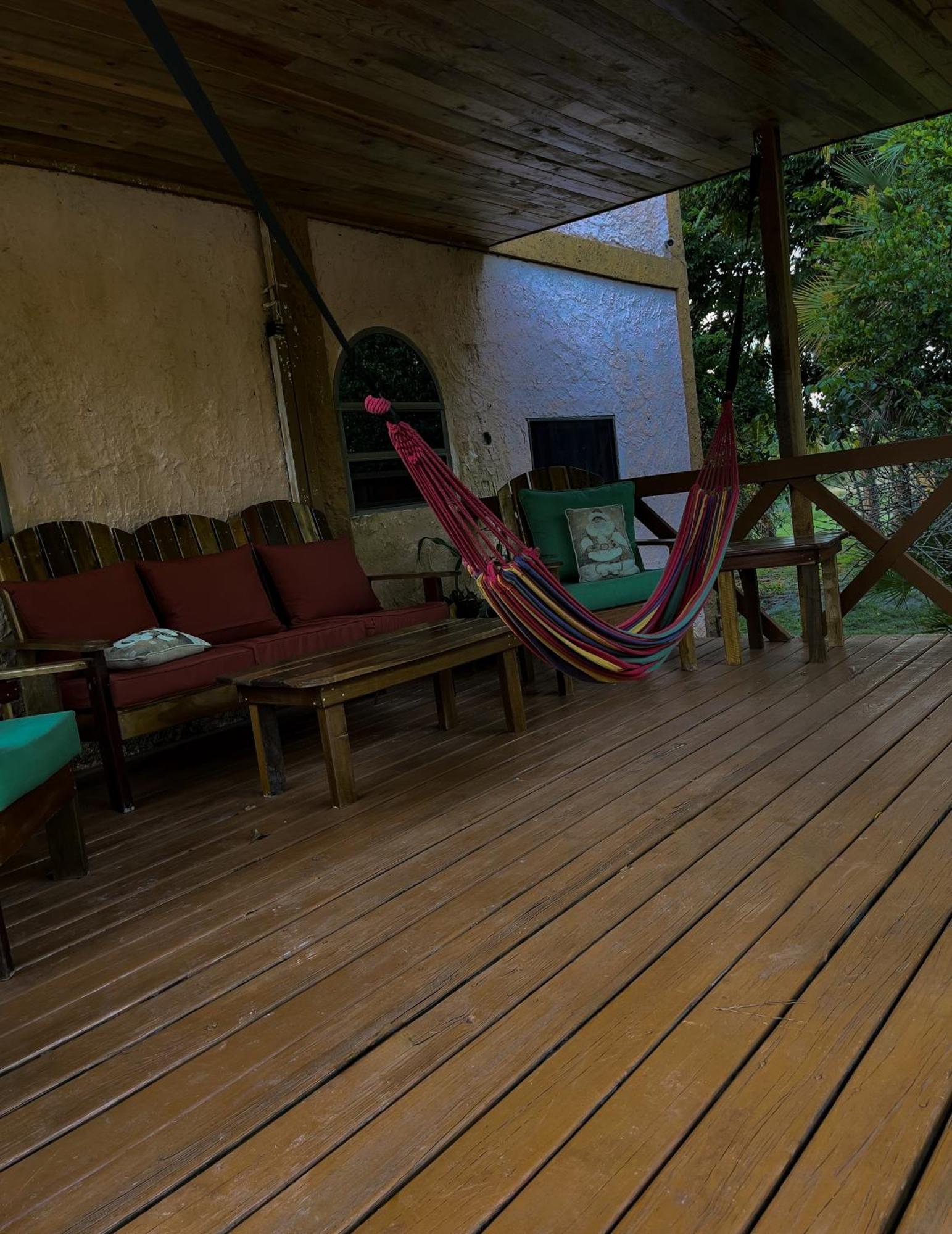Becks Bed & Breakfast Crooked Tree エクステリア 写真