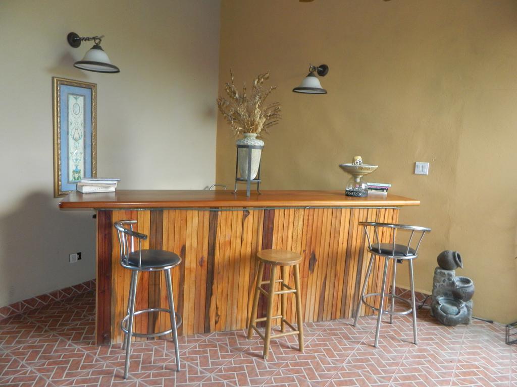 Becks Bed & Breakfast Crooked Tree エクステリア 写真
